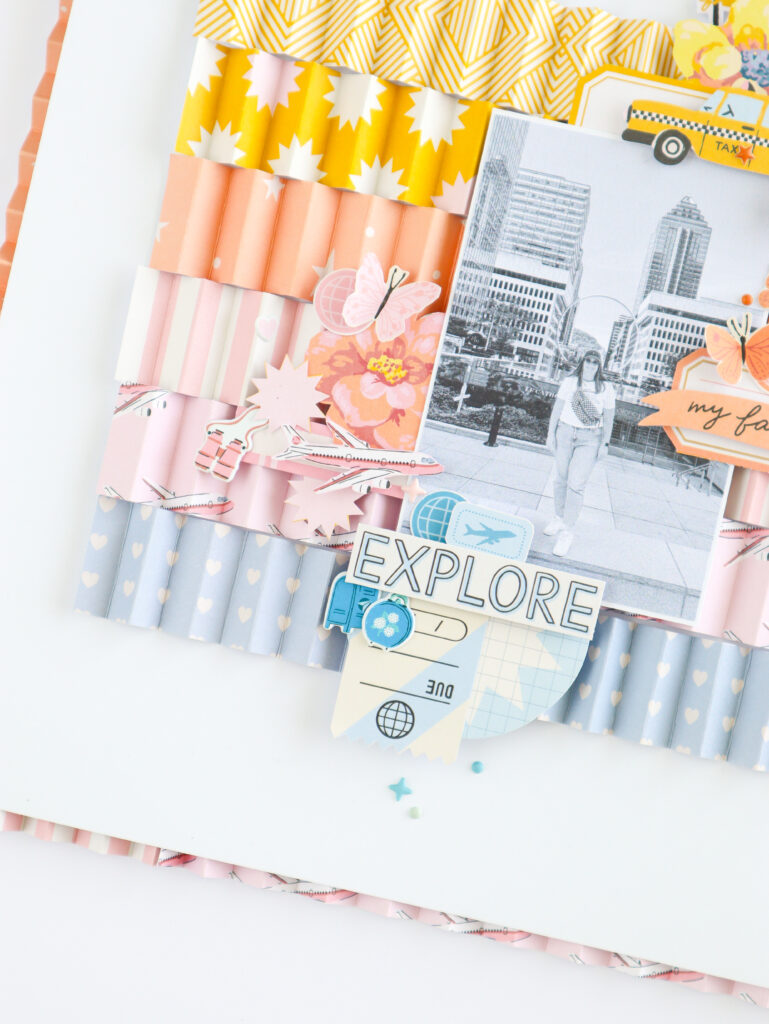 Details embellissements page de scrapbooking réalisée avec le challenge du Studio d'avril